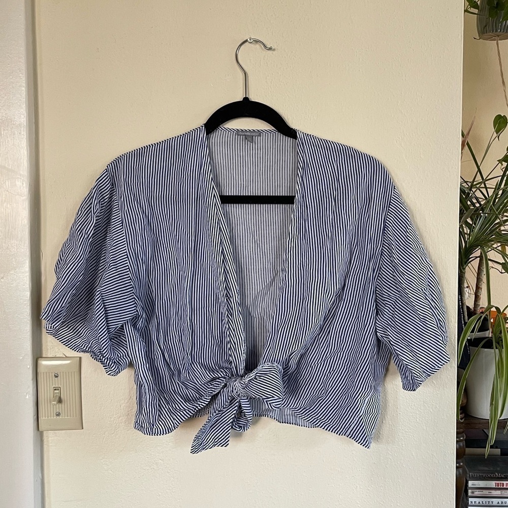 Charlotte Russe Striped Blue and White Tie-Front Crop Top